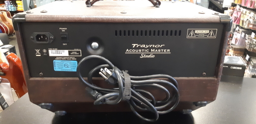 Gear Hunter | TRAYNOR ACOUSTIC 65W 1X8